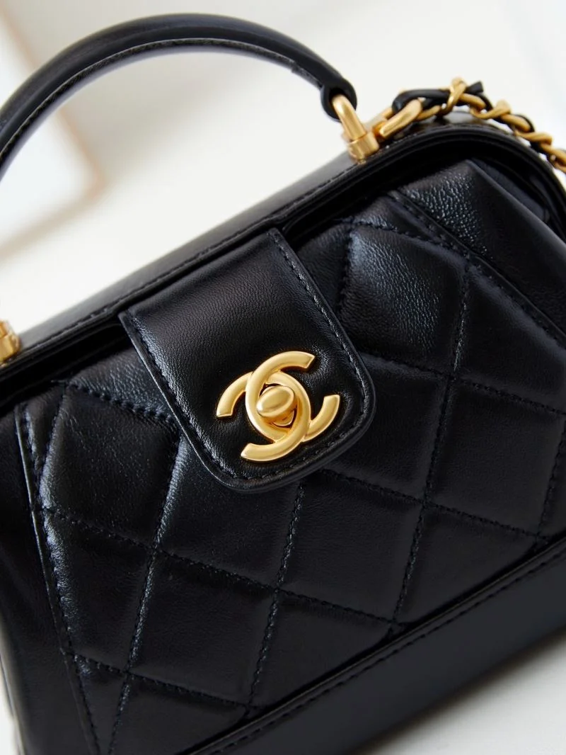 Unisex Chanel Stachel Bags 54624