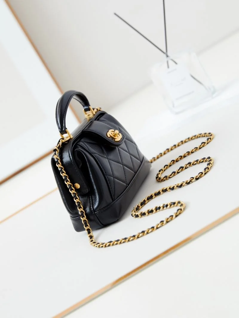 Unisex Chanel Stachel Bags 54624