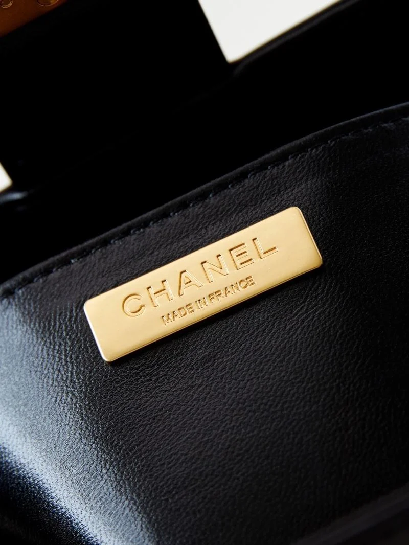 Unisex Chanel Stachel Bags 54624