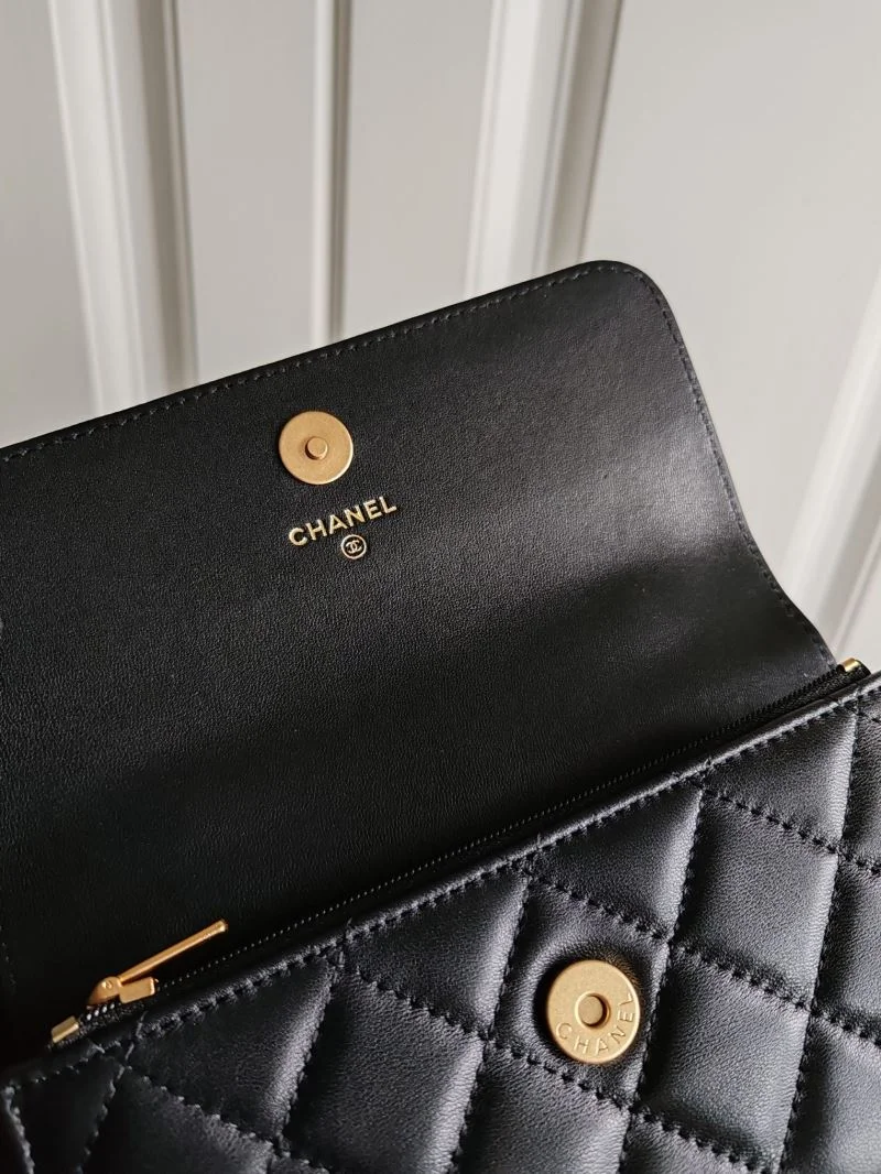 Contemporary Chanel Stachel Bags 54589