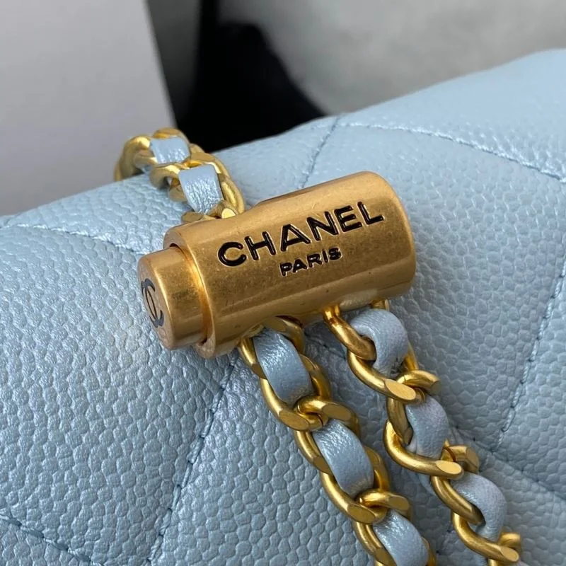 Trendsetting Chanel Stachel Bags 54585