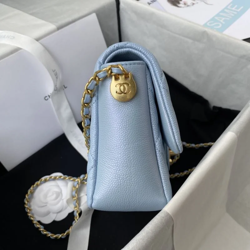 Trendsetting Chanel Stachel Bags 54585