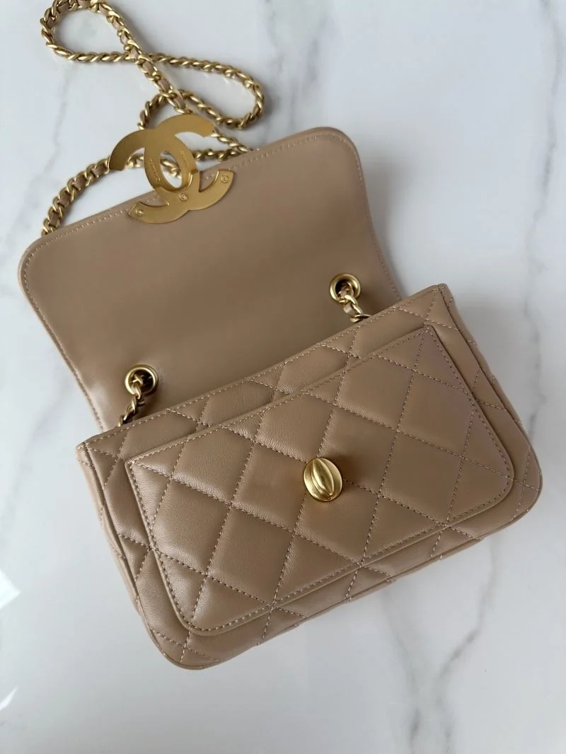 Chanel Stachel Bags Durable 54576