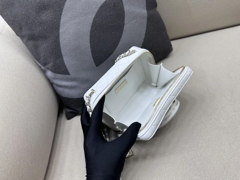 Chanel Stachel Bags Minimalist 54552