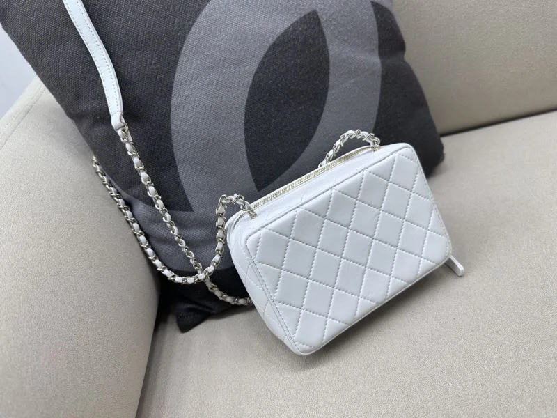 Chanel Stachel Bags Minimalist 54552