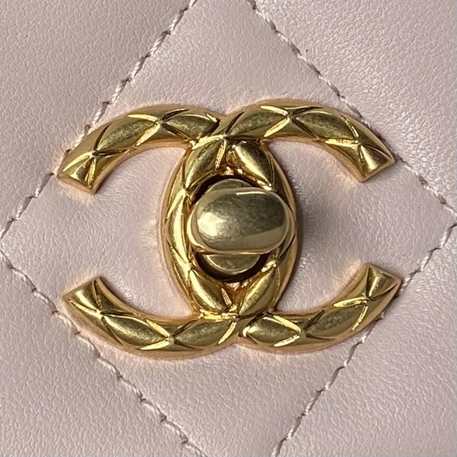Chanel Stachel Bags Comfortable 54471