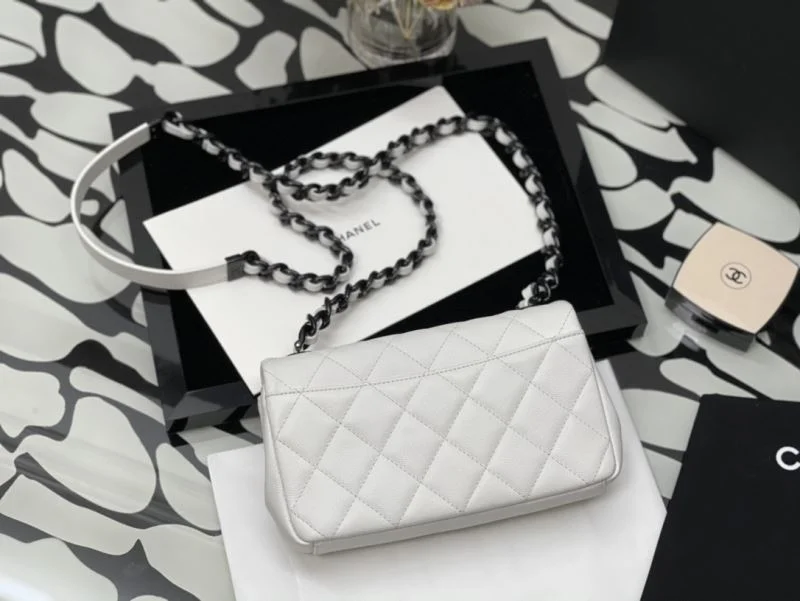 Chanel Stachel Bags TechFriendly 54465