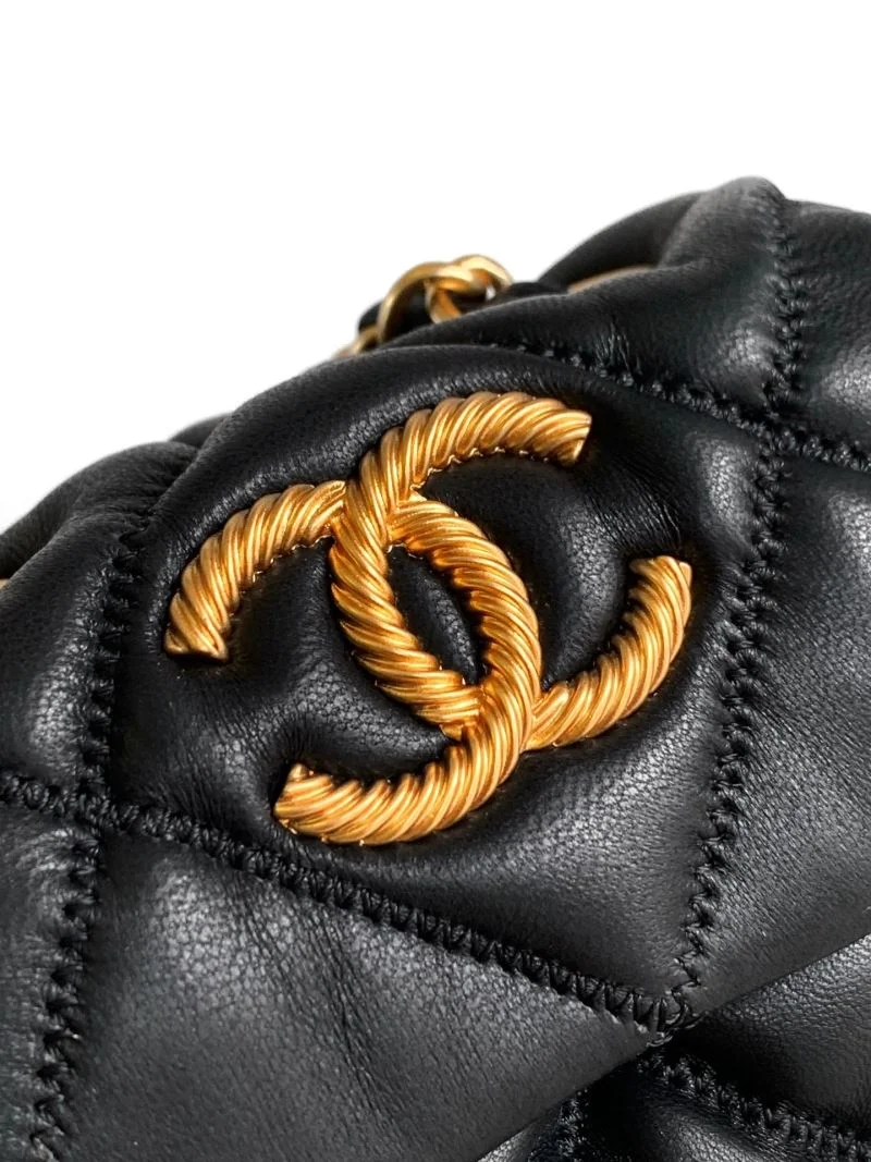 Chanel Stachel Bags ZipUp 54494