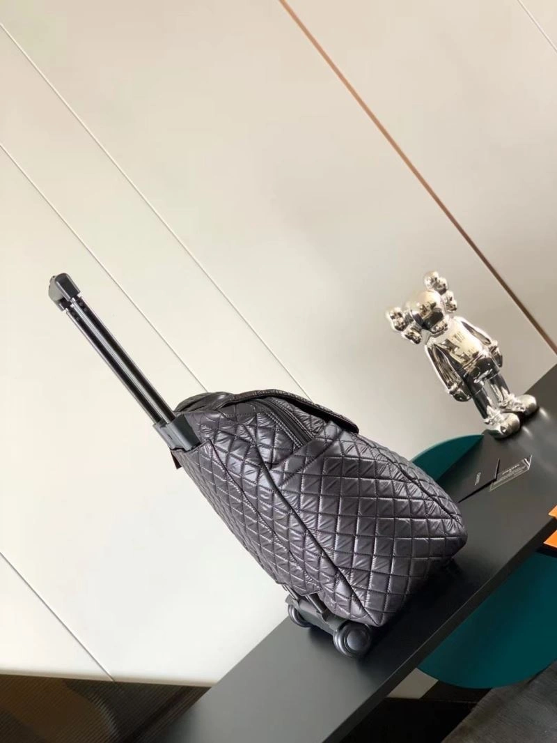 Chanel Suitcase DailyWear 69333