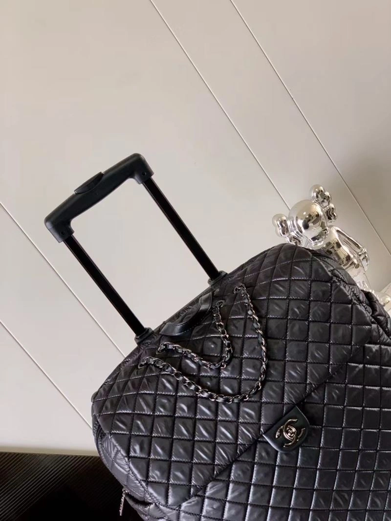 Chanel Suitcase DailyWear 69333