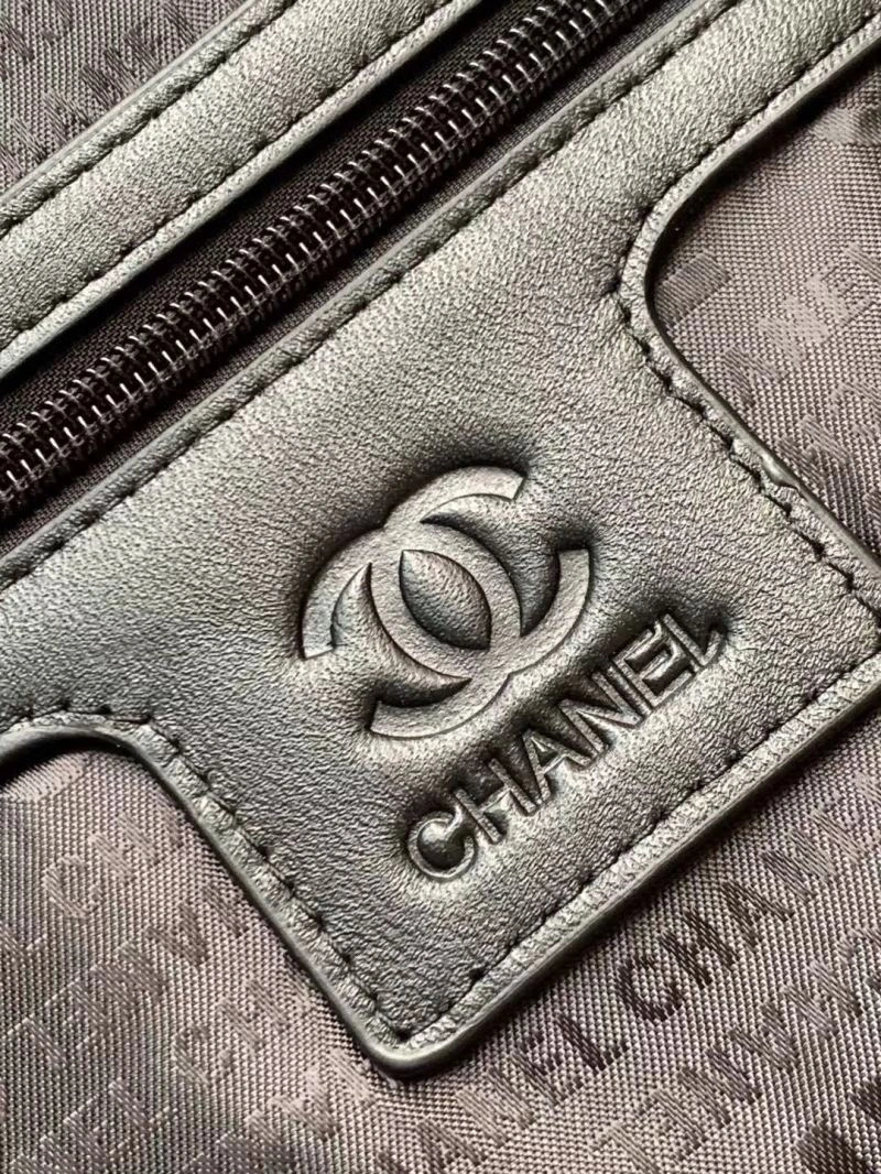 Lightweight Chanel Suitcase 69365