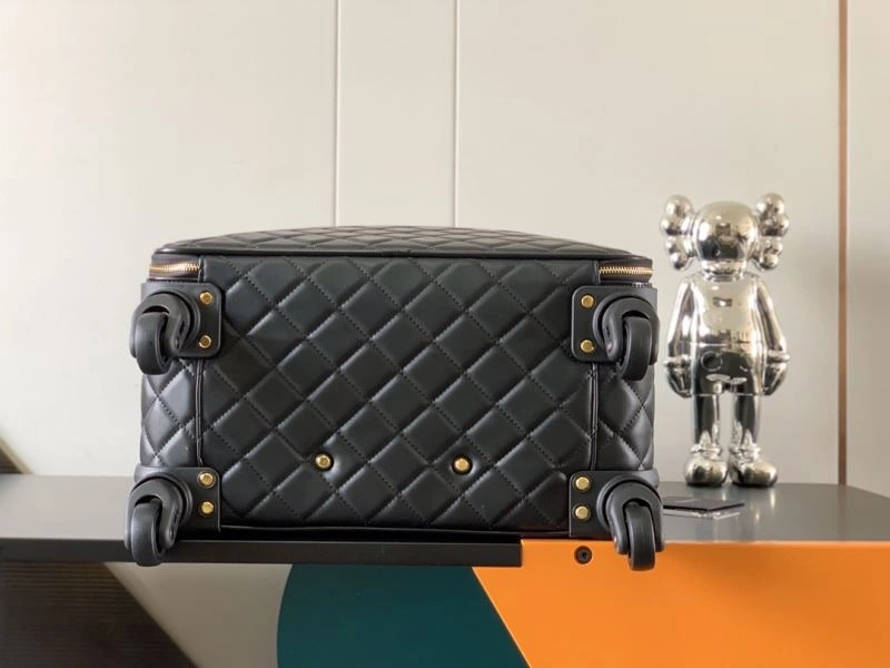 Chanel Suitcase WrinkleFree 69324