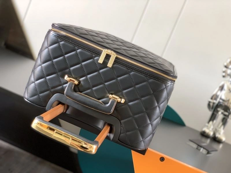 QuickDry Chanel Suitcase 69322