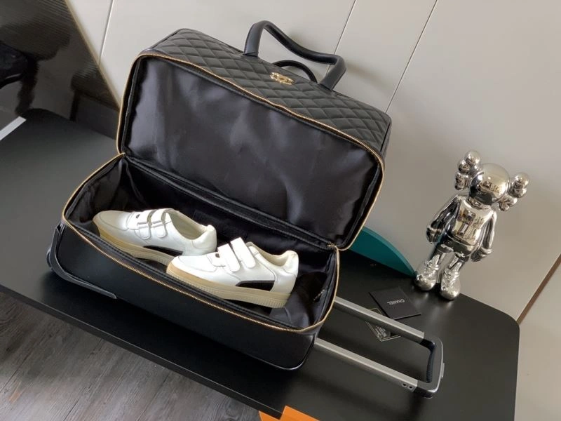 Chanel Suitcase EyeCatching 69319