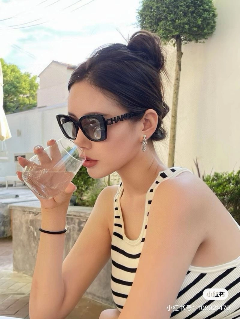 Chanel Sunglasses Modern 278168