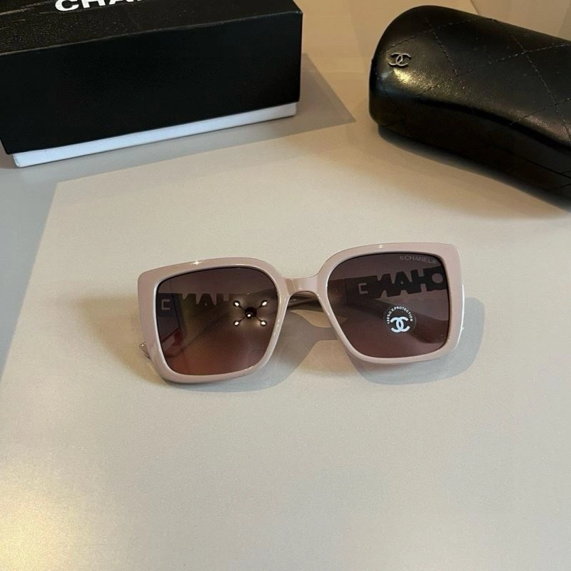Chanel Sunglasses ZipUp 278179
