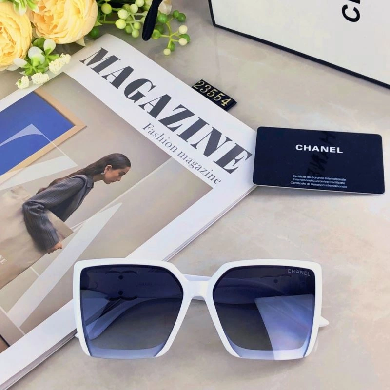 Chanel Sunglasses ModernLook 278144