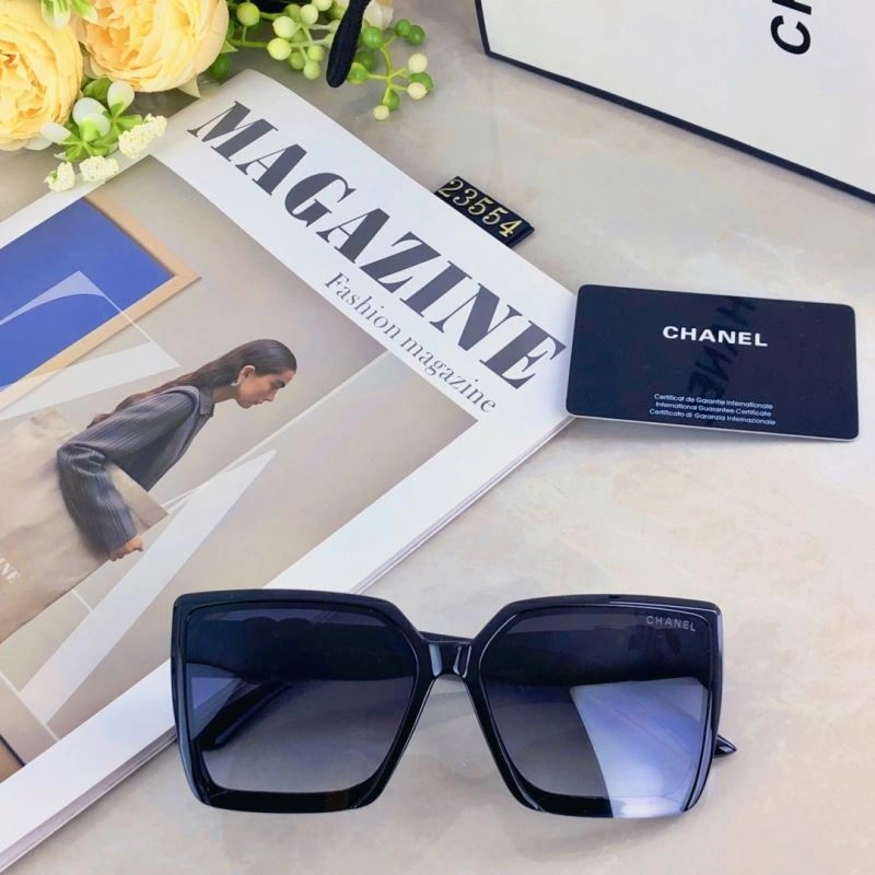 Chanel Sunglasses ModernLook 278144