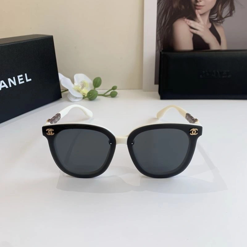 Attractive Chanel Sunglasses 278140