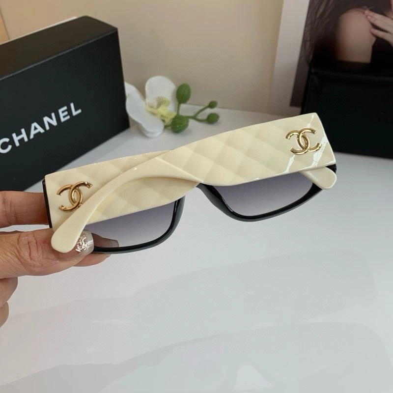 Chanel Sunglasses DailyWear 278152