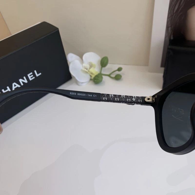 Chanel Sunglasses Seasonal 278139