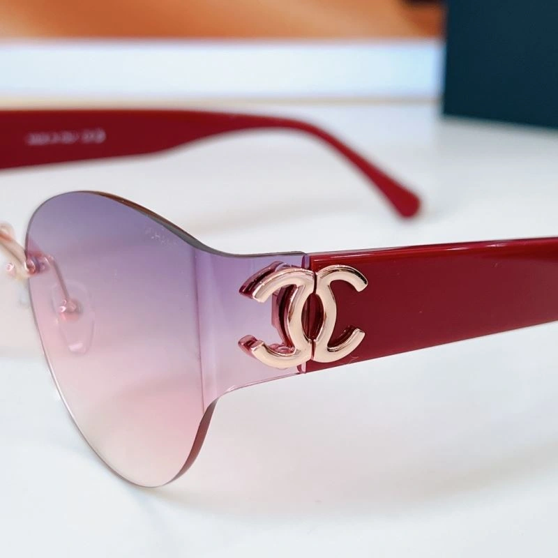 Contemporary Chanel Sunglasses 278153