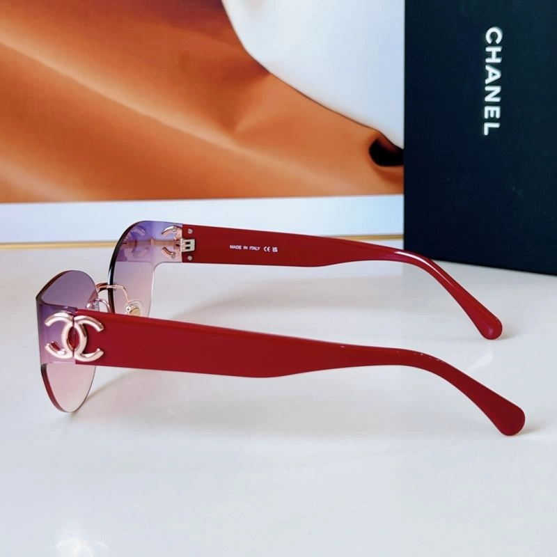 Contemporary Chanel Sunglasses 278153