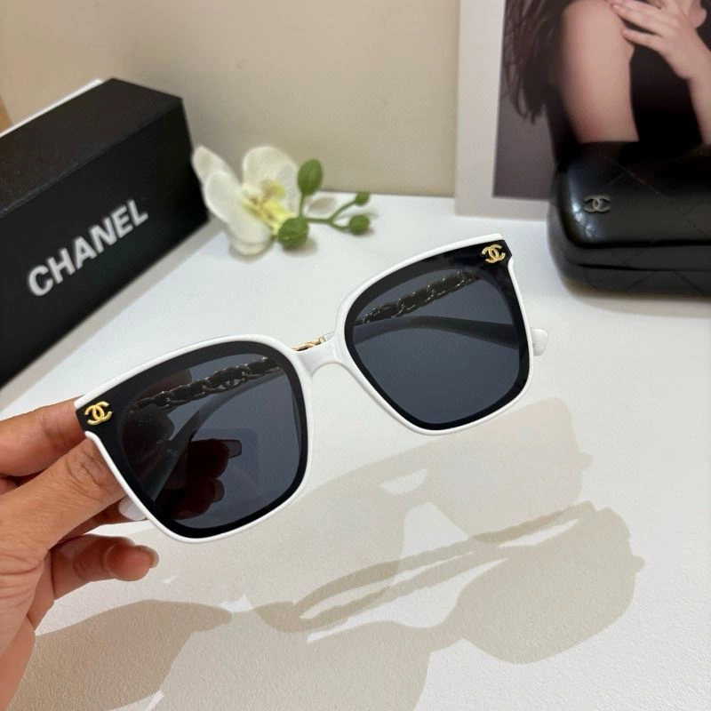 Chanel Sunglasses FashionForward 278154