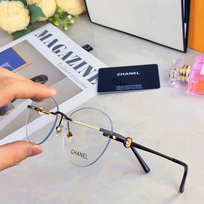 Unisex Chanel Sunglasses 278128