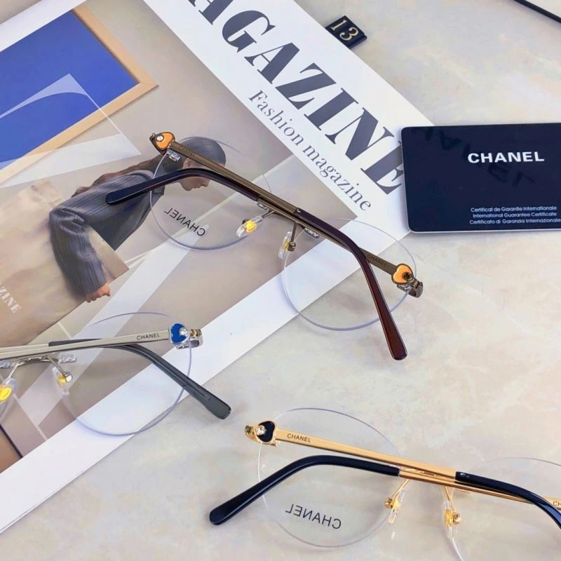 Unisex Chanel Sunglasses 278128