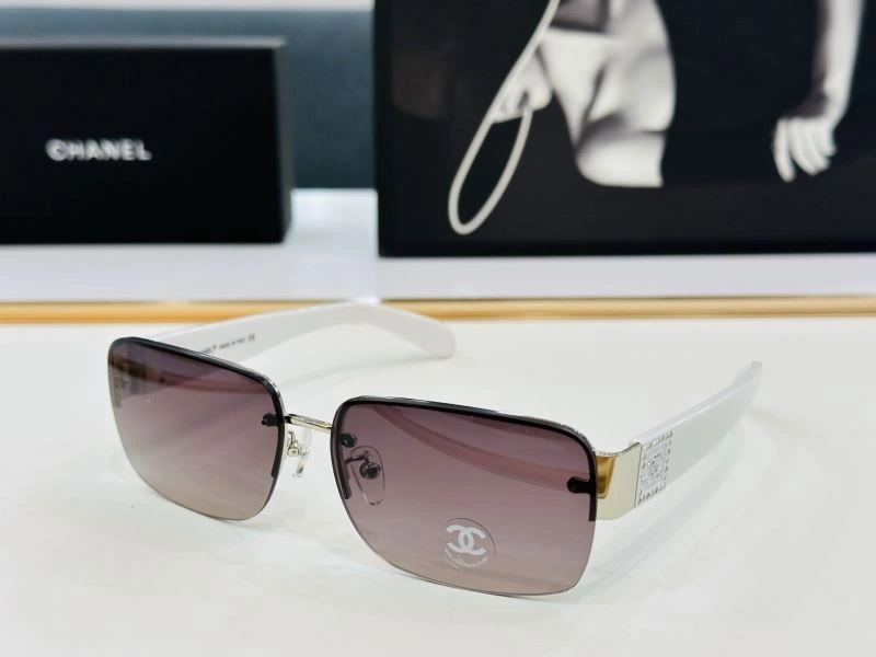 Chanel Sunglasses Breathable 278125