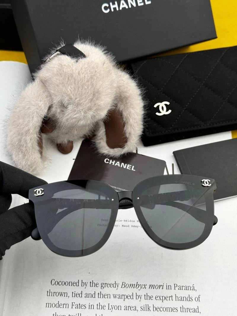 Chanel Sunglasses HighQuality 278116