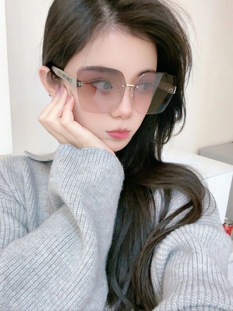 Chanel Sunglasses Colorful 278108