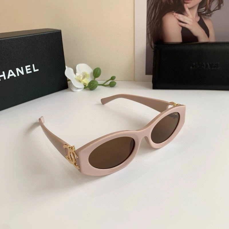 Neat Chanel Sunglasses 278098