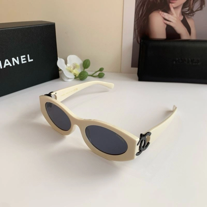 Chanel Sunglasses Contemporary 278115