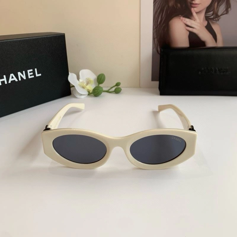Chanel Sunglasses Contemporary 278115