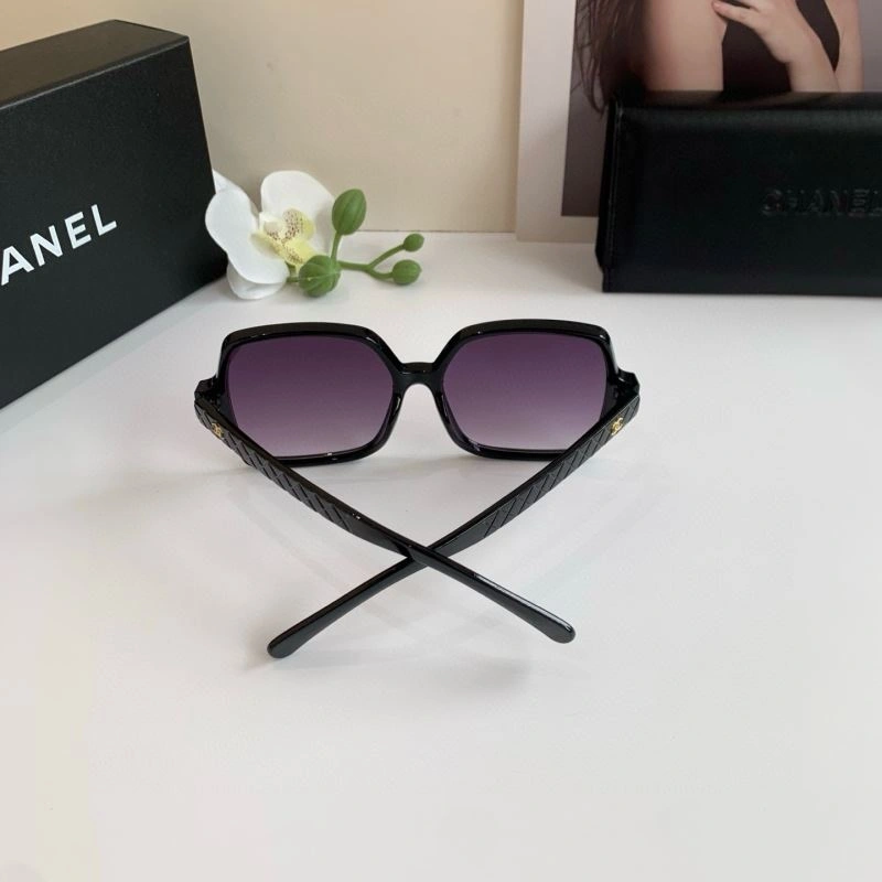 Comfortable Chanel Sunglasses 278111