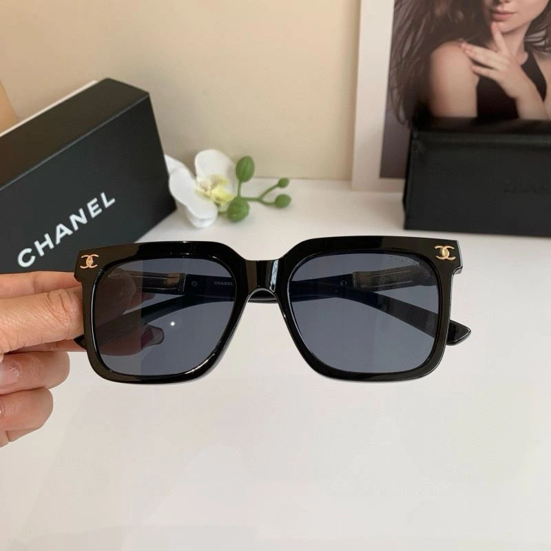 Practical Chanel Sunglasses 278104