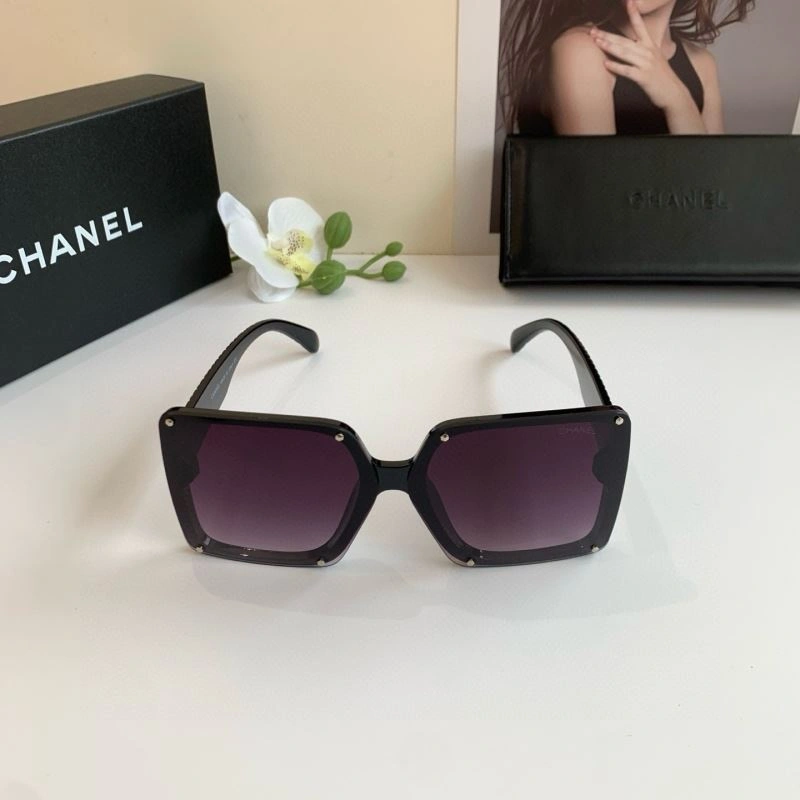 Chanel Sunglasses Lightweight 278090