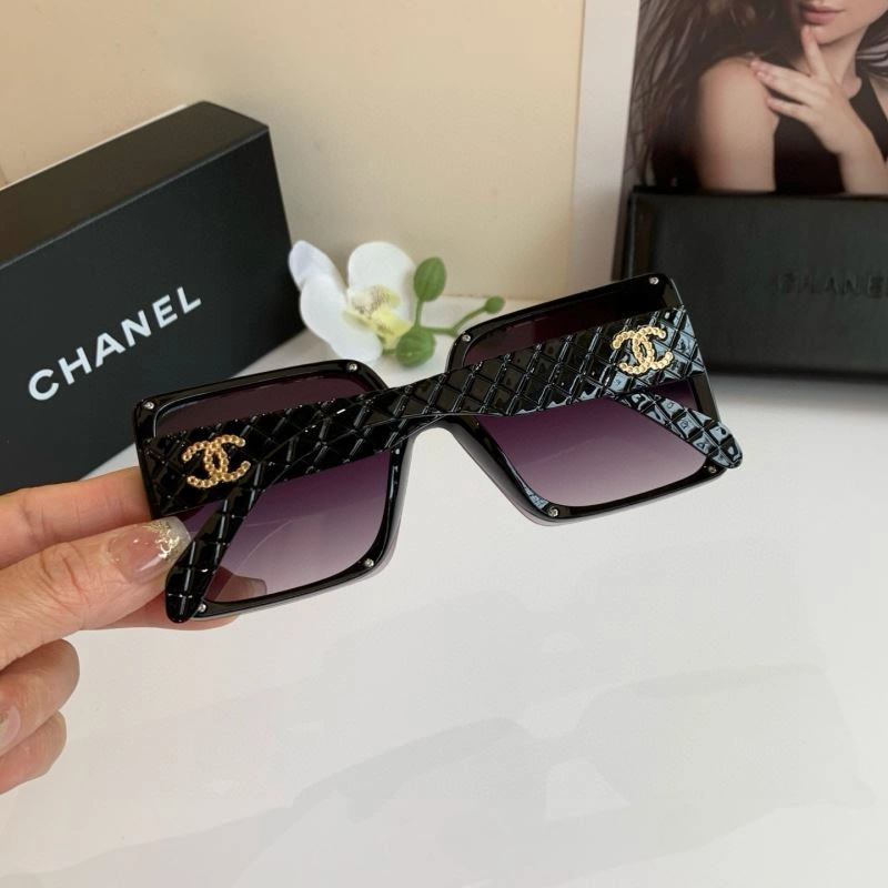 Chanel Sunglasses Lightweight 278090