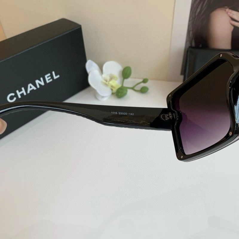 Chanel Sunglasses Lightweight 278090