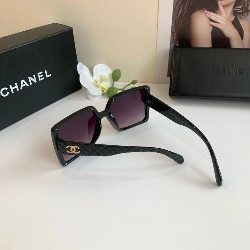 Chanel Sunglasses Lightweight 278090