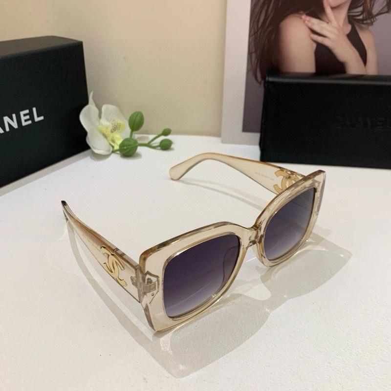 Chanel Sunglasses Fashionable 278087