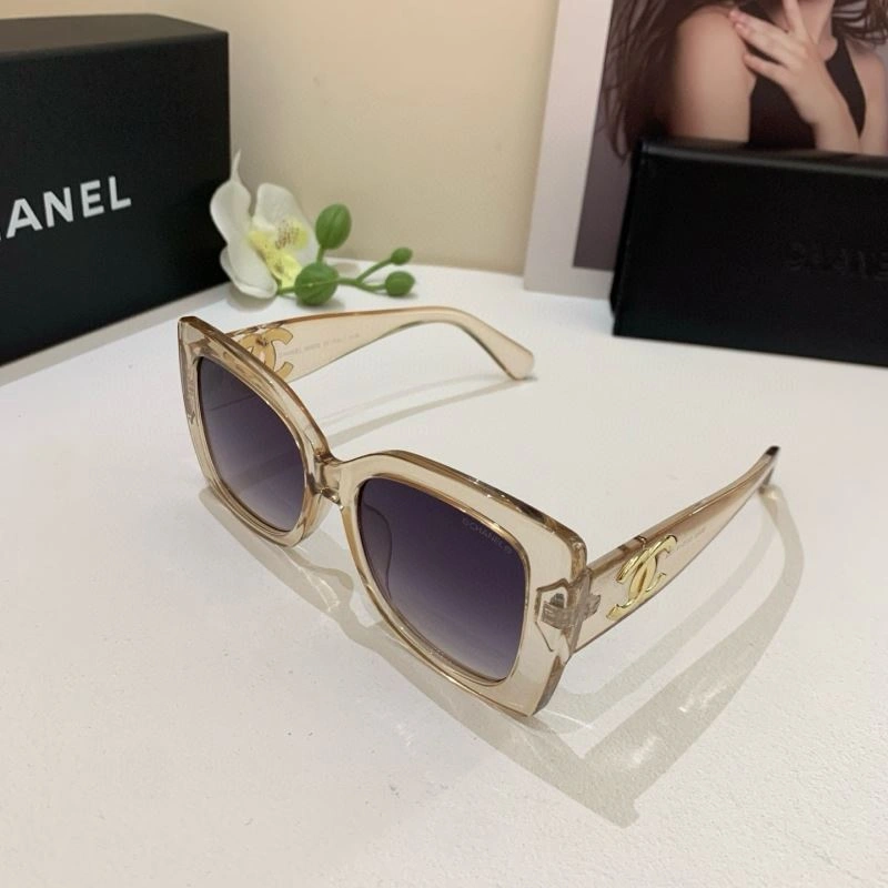 Chanel Sunglasses Fashionable 278087