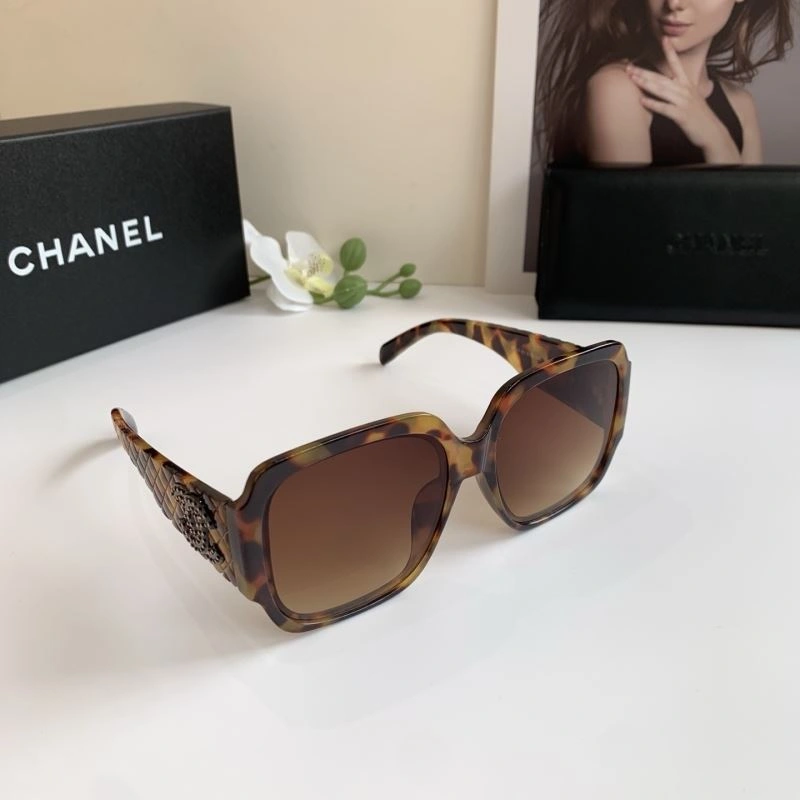 Unique Chanel Sunglasses 278081
