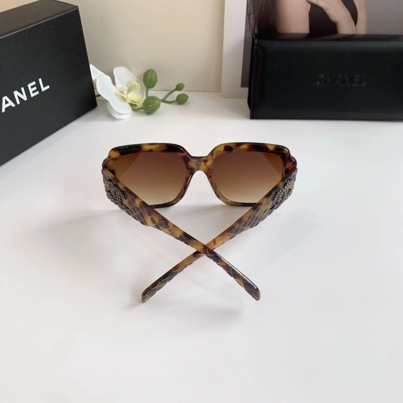 Unique Chanel Sunglasses 278081