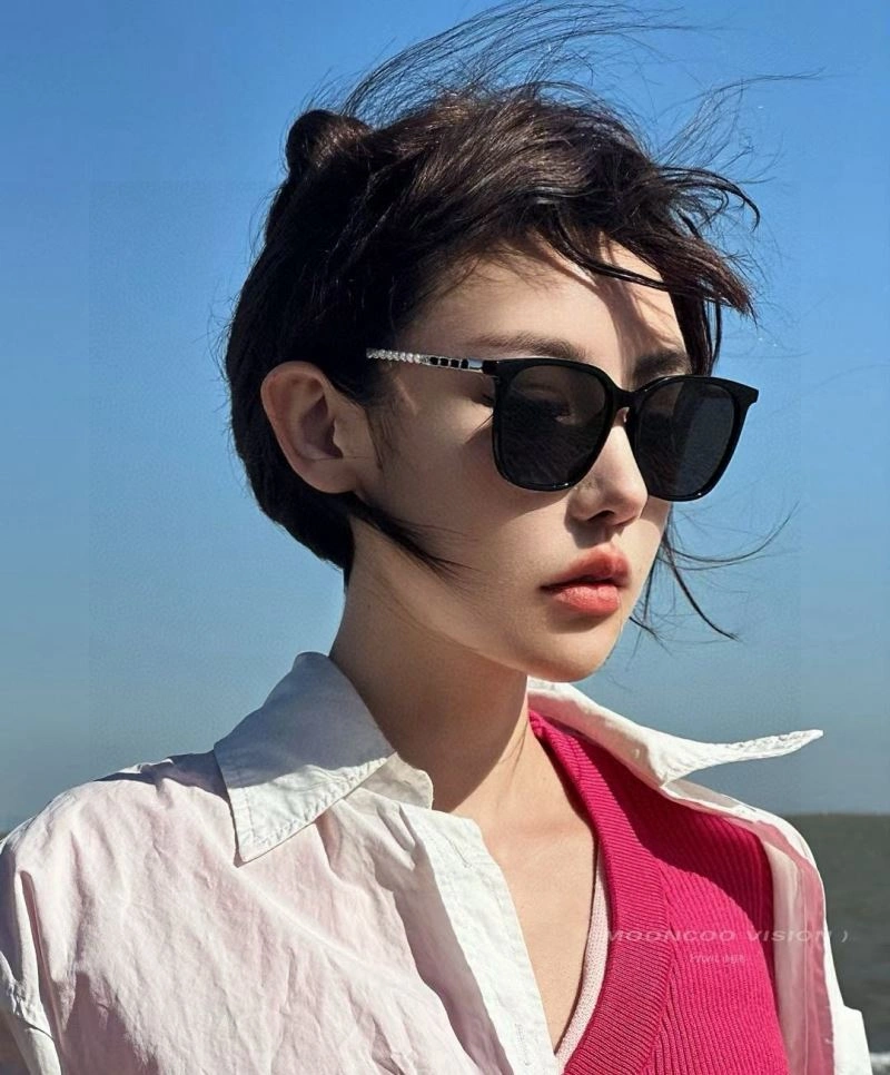 Chanel Sunglasses Fashionable 278063