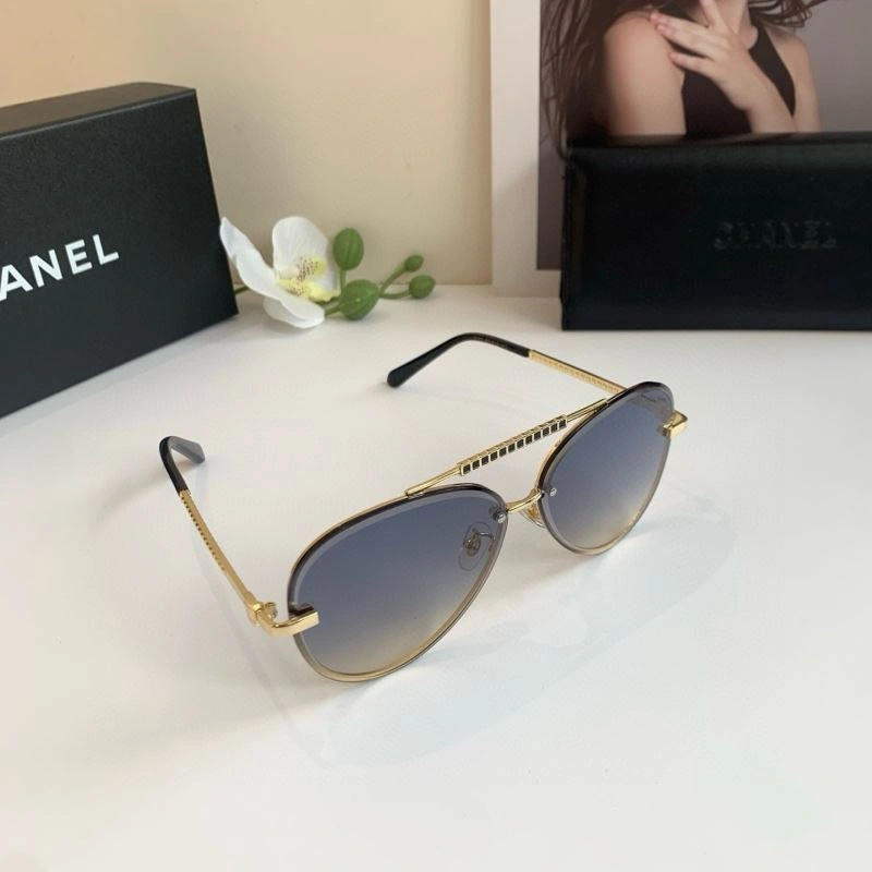 Chanel Sunglasses Stylish 278061