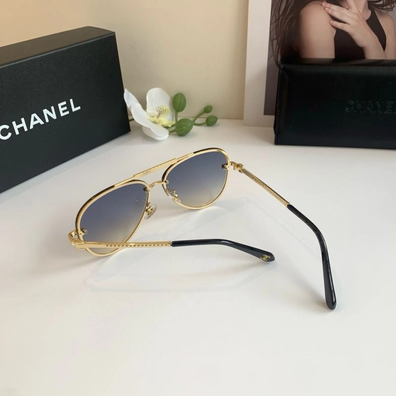 Chanel Sunglasses Stylish 278061