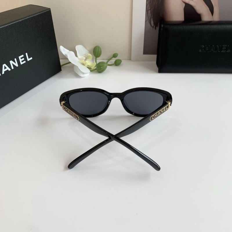 Contemporary Chanel Sunglasses 278068